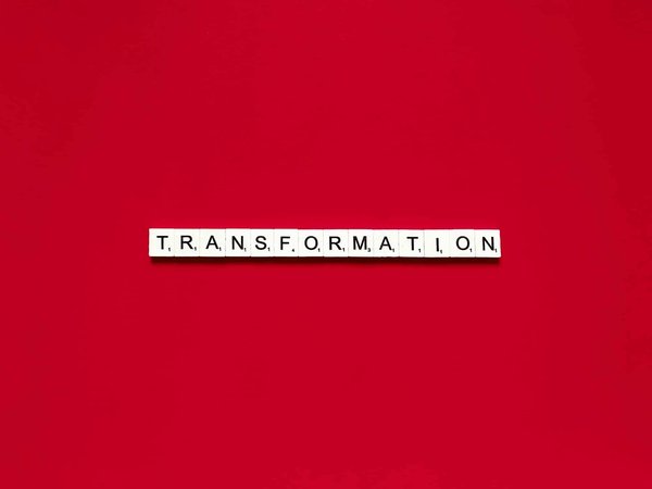 Comment convertir une chambre d'amis en un home office multifonctionnel sans gros travaux?